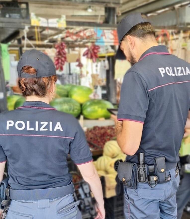 polizia mercato polizia mercato