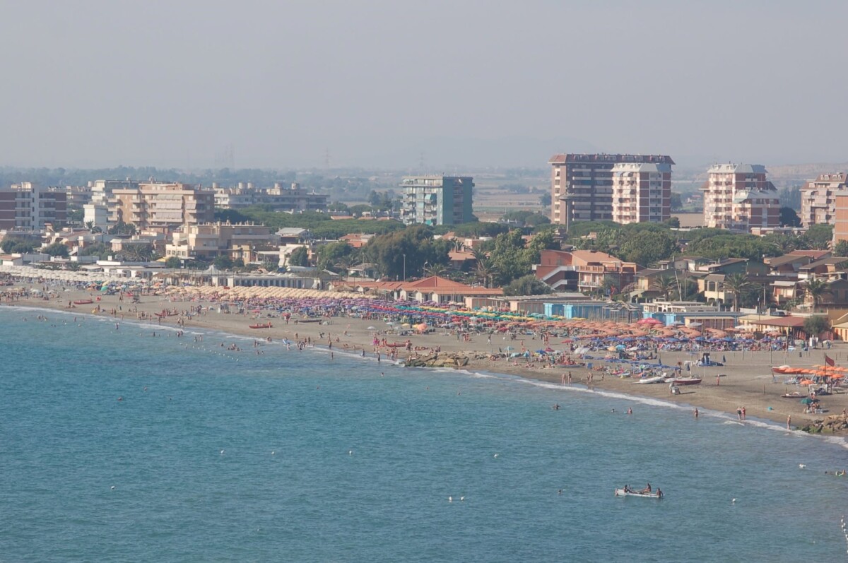 tarquinia lido spiaggia mare stabilimenti tarquinia lido spiaggia mare stabilimenti