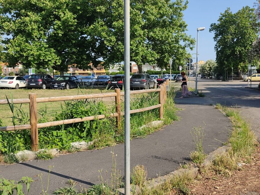 A Tarquinia Lido manutenzione straordinaria di strade e marciapiedi oltre alla nuova differenziata
