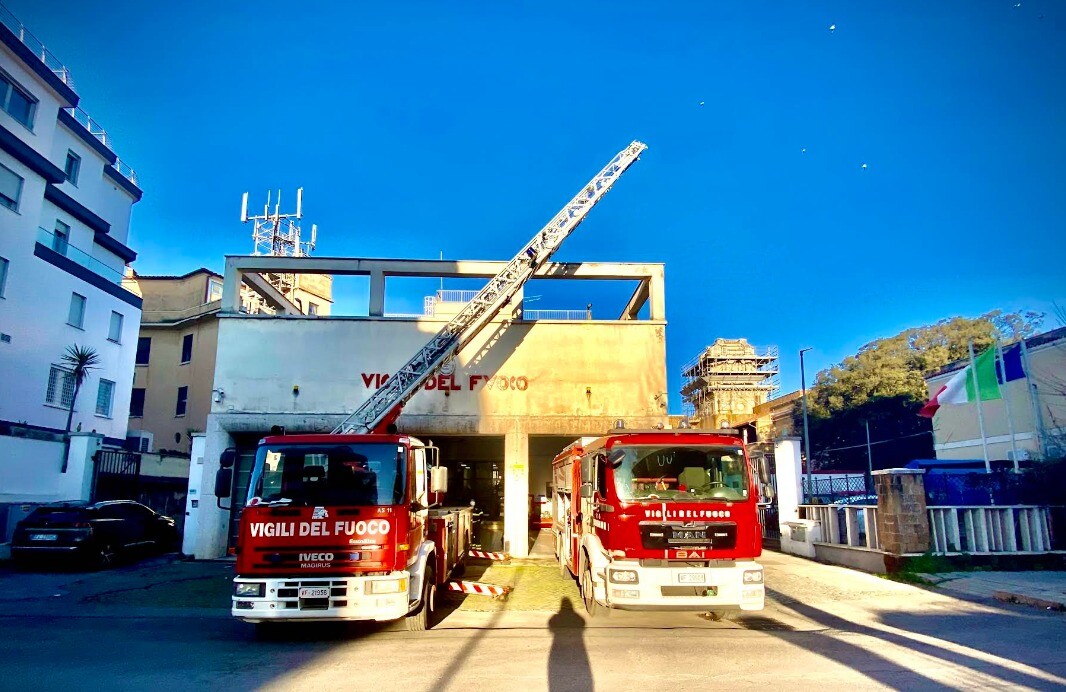 vvf vigili fuoco pompieri ostia caserma 1