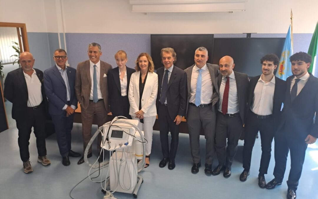 Consegnata dalla Asl Roma 3 una poltrona odontoiatrica al Centro Tobia del Grassi di Ostia