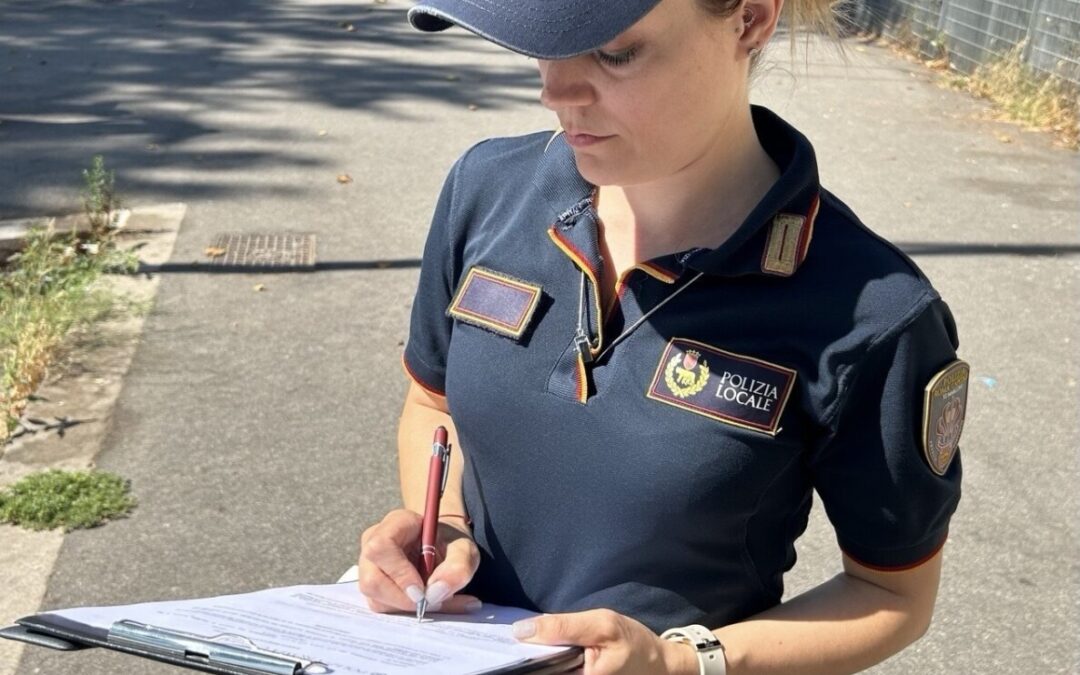 Investe una donna alla Magliana e scappa, trovato da Roma Capitale: era senza patente