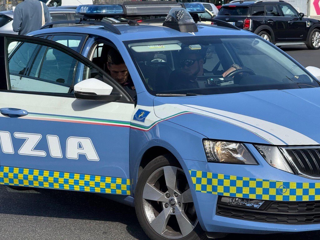 stradale polstrada polizia stradale polstrada polizia