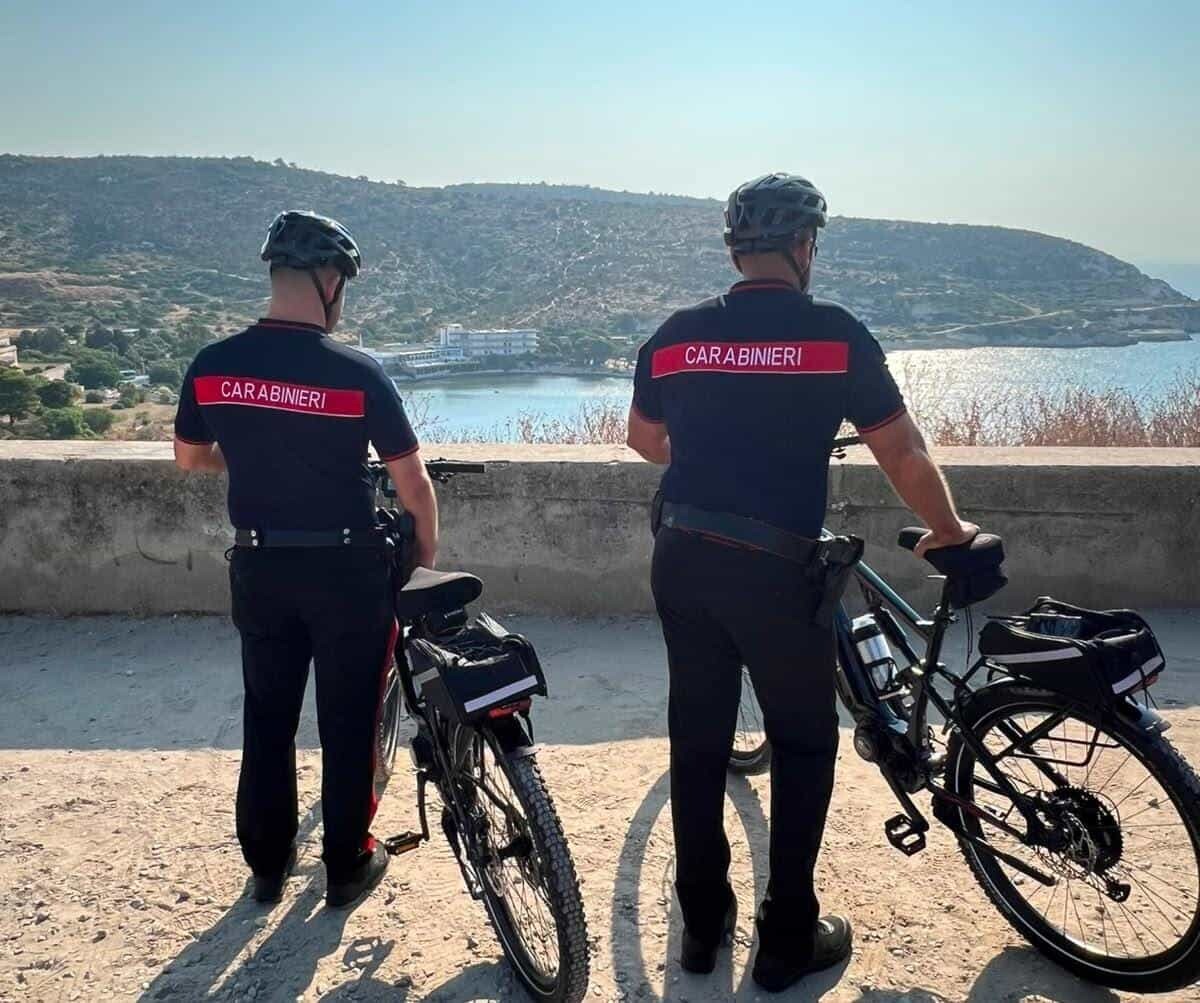 carabinieri ebike bici elettrica (2) carabinieri ebike bici elettrica (2)