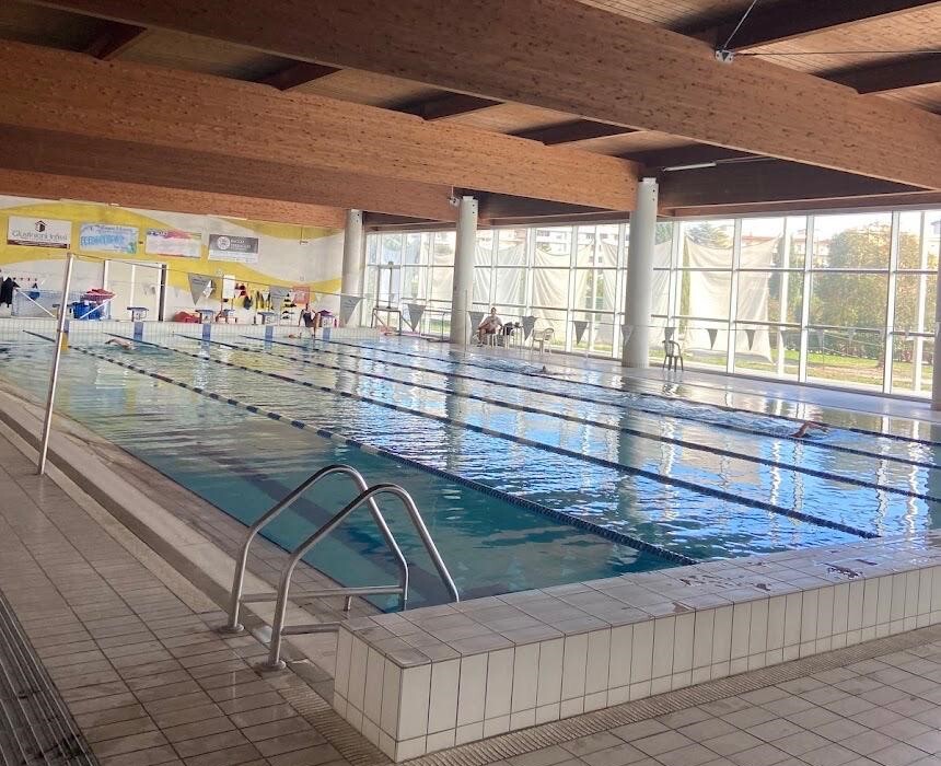 piscina tar