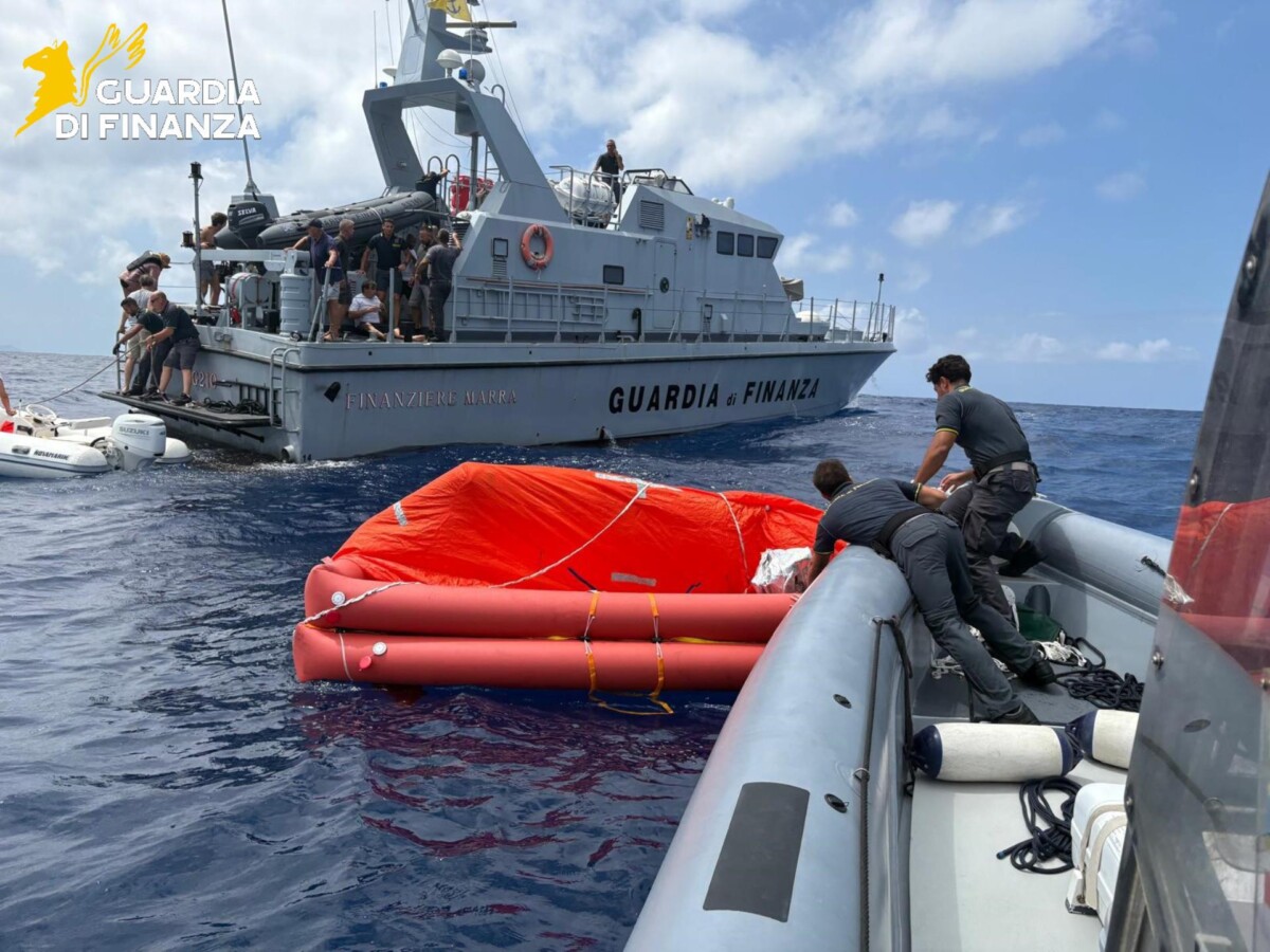 vedetta finanza roan civitavecchia 1 vedetta finanza roan civitavecchia 1