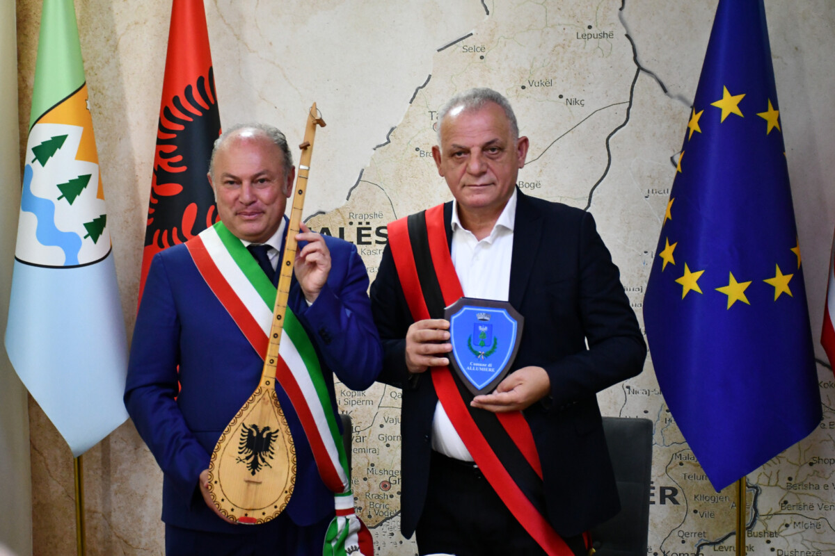 delegazione allumiere albania delegazione allumiere albania
