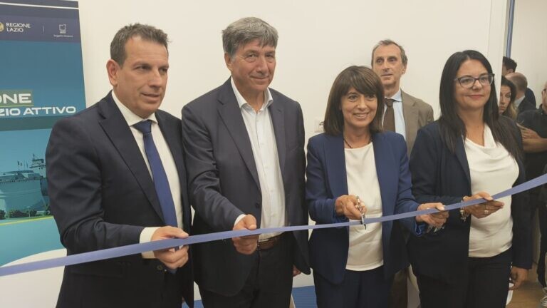 HUB-DELLINNOVAZIONE-INAUGURATO-A-CIVITAVECCHIA-768×432 HUB-DELLINNOVAZIONE-INAUGURATO-A-CIVITAVECCHIA-768x432