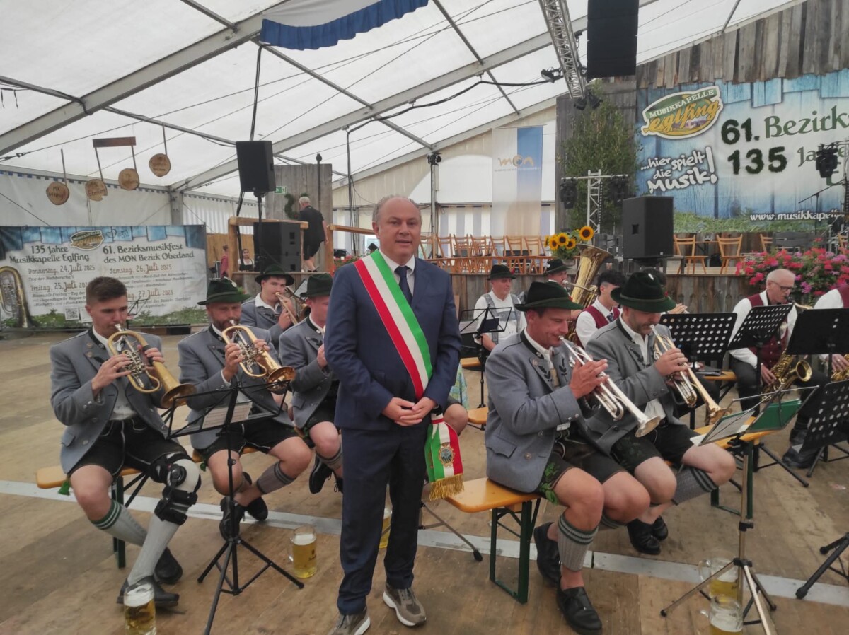 gemellaggio Allumiere e Eglfing baviera landi (2) gemellaggio Allumiere e Eglfing baviera landi (2)