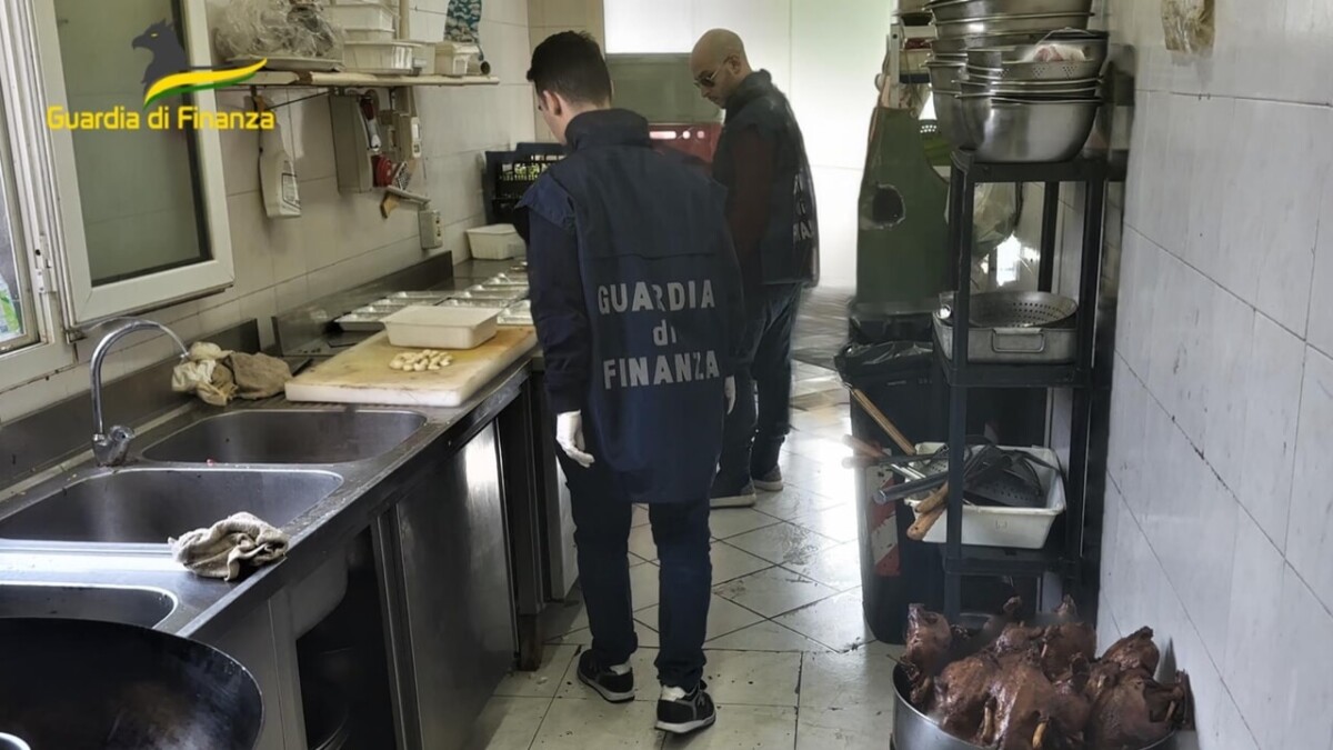 guardia di finanza cucina ristorante